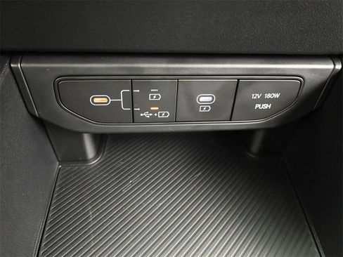 New 2025 Kia K4 LXS image 27