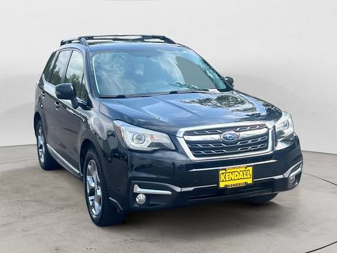 Used 2017 Subaru Forester 2.5i Touring w/ Popular Package #2 AWD/4WD image 3