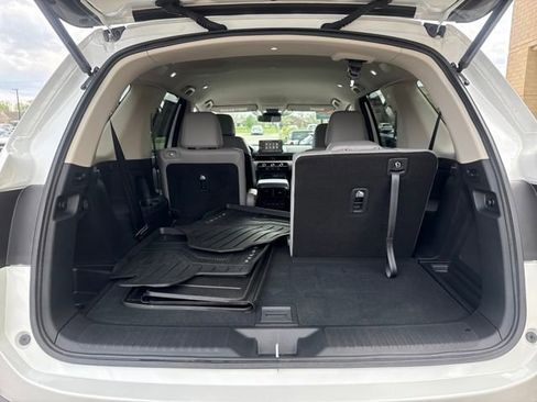 Certified 2024 Honda Pilot EX-L image 17