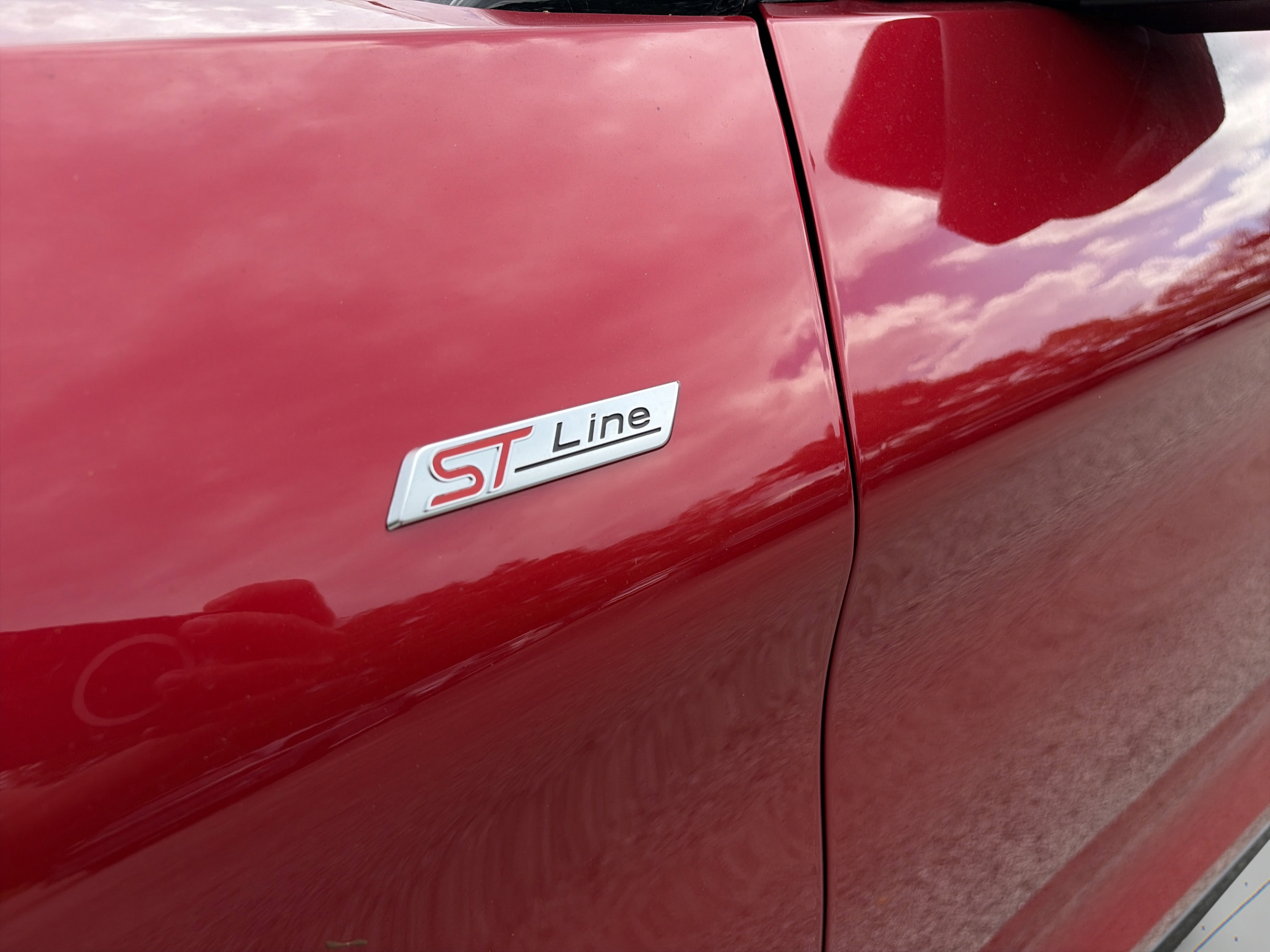 New 2026 Ford Explorer ST-Line w/ ST-Line Street Pack RWD image 28