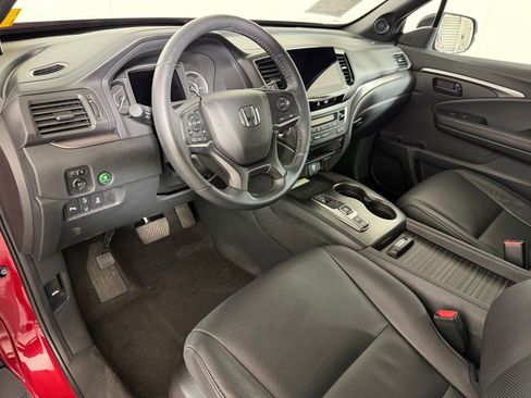 Certified 2023 Honda Passport EX-L image 3