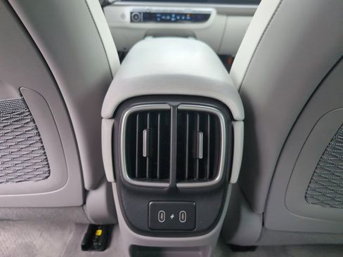 Used 2024 Hyundai Ioniq 6 SEL RWD image 19