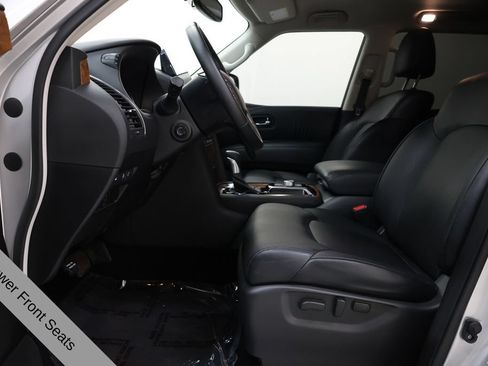 Used 2024 Nissan Armada SL w/ Captain's Chairs Package RWD image 33