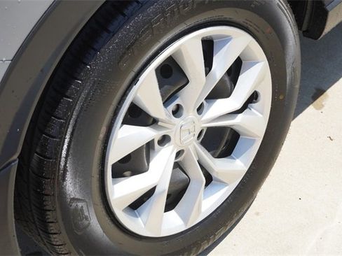 Used 2024 Honda CR-V LX image 9