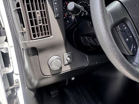 Used 2022 Chevrolet Express 3500 LS image 12