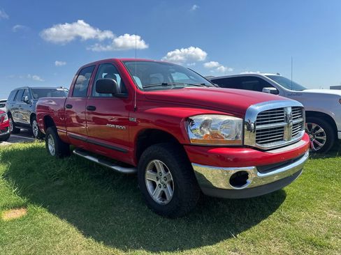 Used 2006 Dodge Ram 1500 Truck SLT w/ Trailer Tow Group AWD/4WD image 3