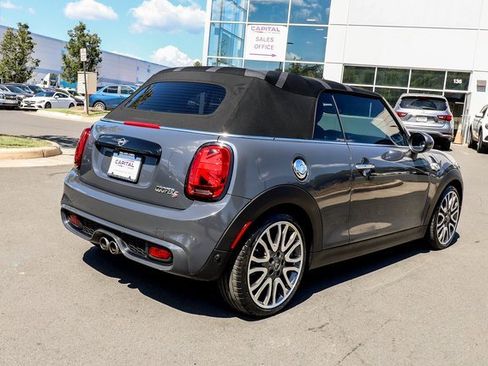 Used 2019 MINI Cooper S image 17