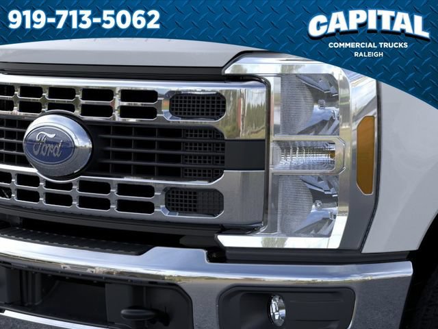 New 2026 Ford F350 XL w/ XL Chrome Package AWD/4WD image 19