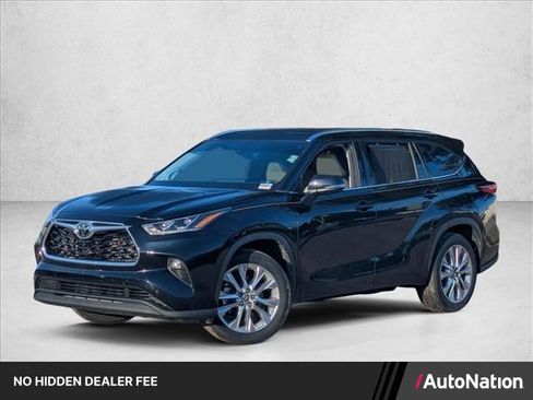 Used 2022 Toyota Highlander Limited FWD image 1