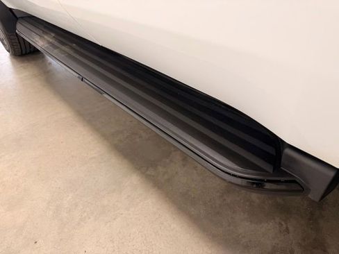 Used 2019 Chevrolet Tahoe Premier AWD/4WD image 15