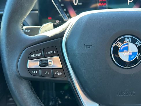 Used 2023 BMW 330i Sedan w/ Premium Package RWD image 19