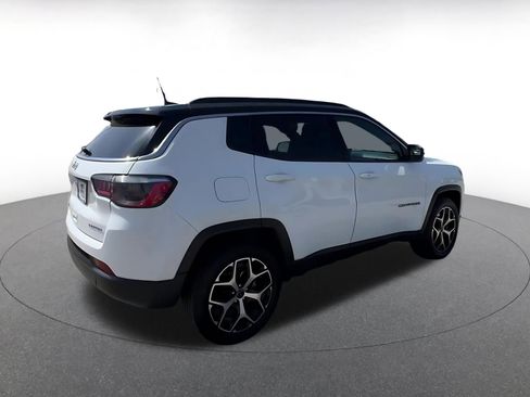 Used 2025 Jeep Compass Limited AWD/4WD image 14