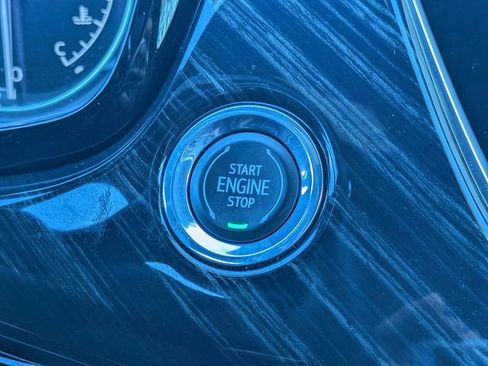 Certified 2024 Cadillac XT6 Premium Luxury image 34