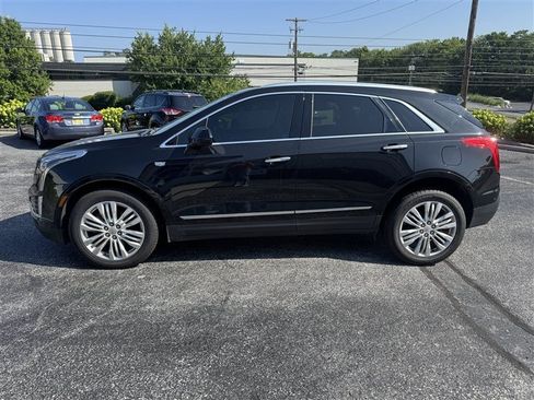 Used 2018 Cadillac XT5 Premium Luxury AWD/4WD image 5
