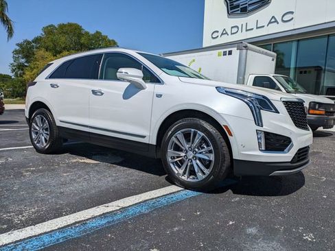 New 2026 Cadillac XT5 Premium Luxury AWD/4WD image 2