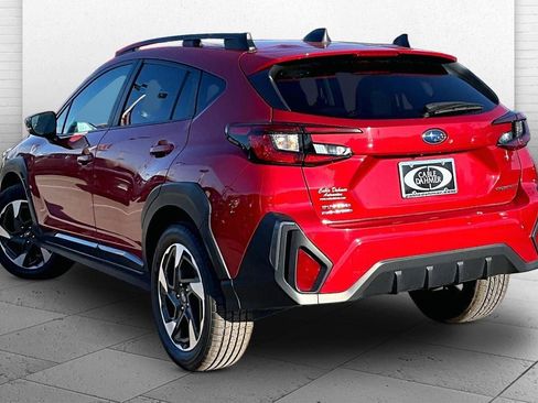 Used 2024 Subaru Crosstrek 2.5i Limited w/ Crosstrek Mirror Package image 10