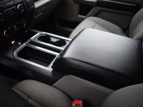 Used 2015 Ford F150 XLT w/ Equipment Group 301A Mid image 12