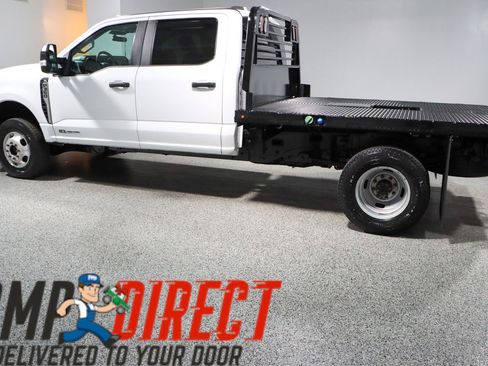 Used 2023 Ford F350 XL w/ XL Driver Assist Package AWD/4WD image 11