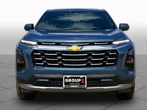 Used 2025 Chevrolet Equinox LT FWD image 4