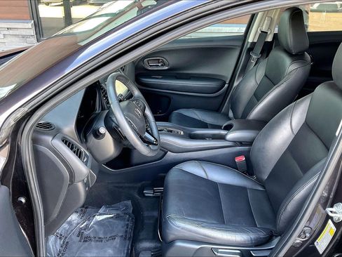 Used 2018 Honda HR-V EX-L image 16