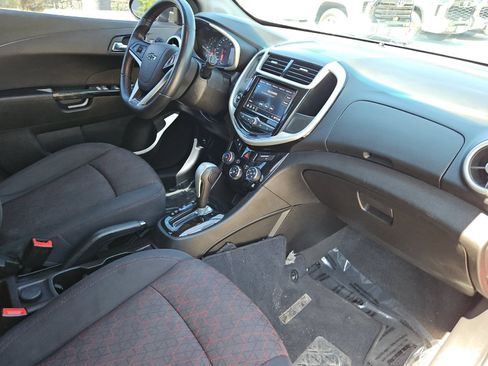 Used 2020 Chevrolet Sonic LT w/ Convenience Package FWD image 15
