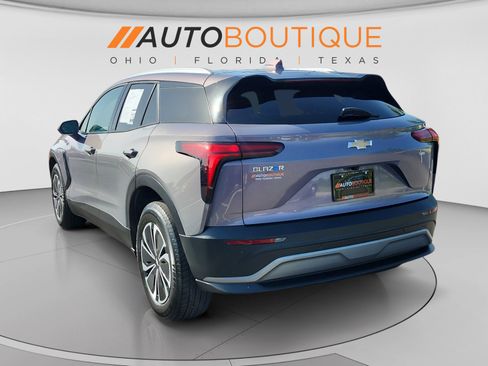 Used 2024 Chevrolet Blazer EV LT AWD/4WD image 3