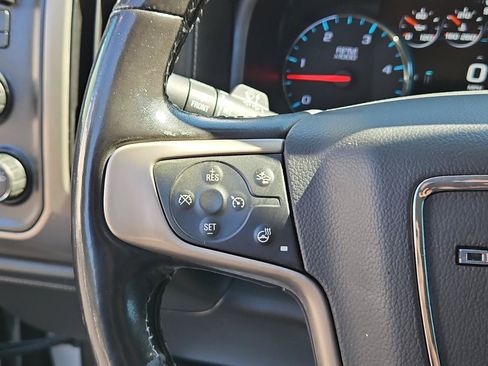 Used 2018 GMC Sierra 2500 Denali w/ Duramax Plus Package AWD/4WD image 28