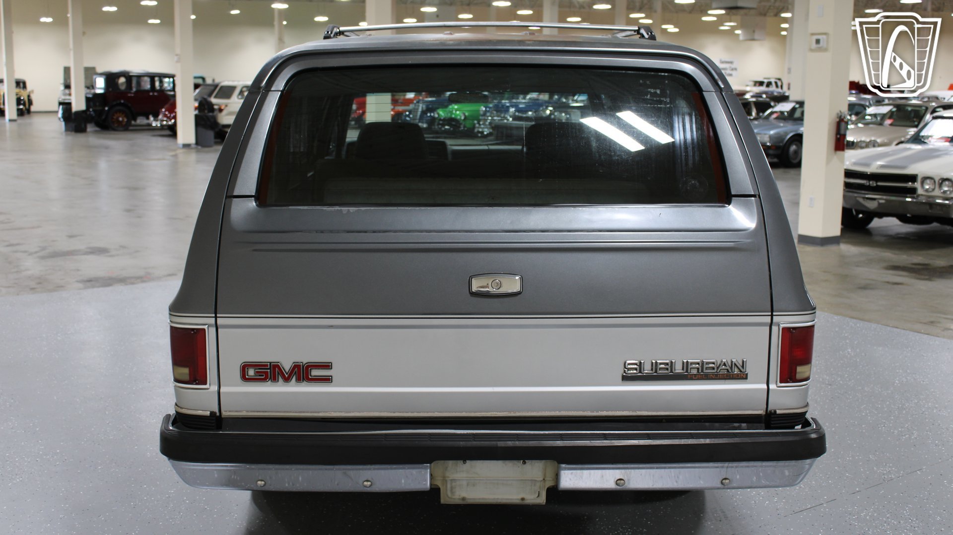 Used 1990 GMC Suburban 2WD image 29