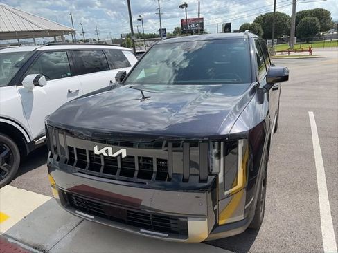 Used 2027 Kia Telluride S AWD/4WD image 1