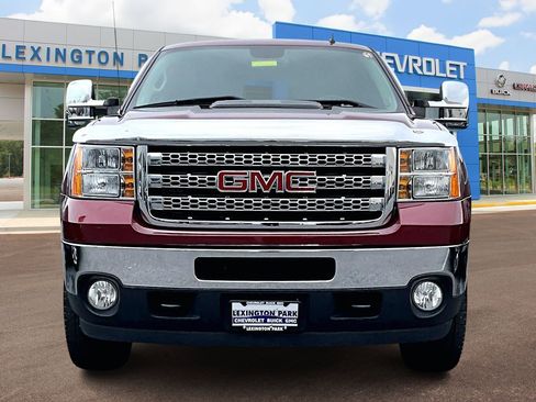 Used 2014 GMC Sierra 2500 SLT w/ SLT Convenience Package image 3