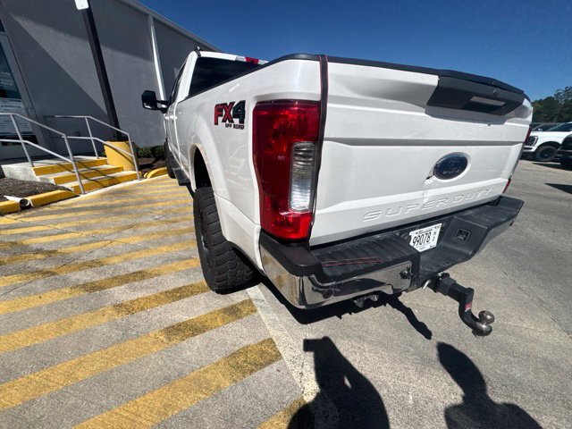 Used 2019 Ford F350 Lariat w/ Lariat Ultimate Package AWD/4WD image 17