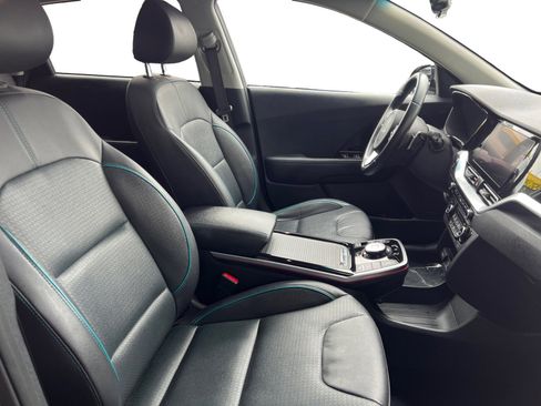 Used 2022 Kia Niro EX Premium FWD image 15