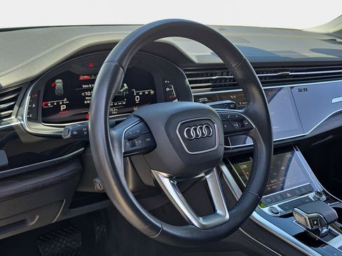 Used 2023 Audi Q7 3.0T Premium Plus AWD/4WD image 21