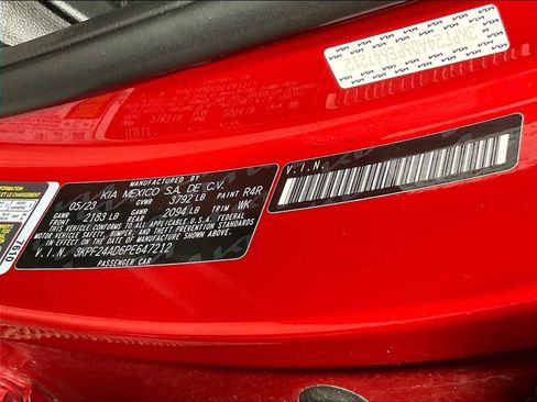 Certified 2023 Kia Forte LXS w/ LXS Technology Package FWD image 18