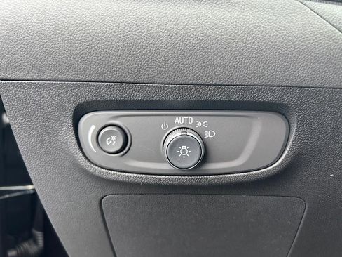 New 2025 Buick Encore GX Preferred image 16