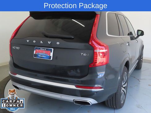 Used 2021 Volvo XC90 T6 Inscription w/ Climate Package image 4