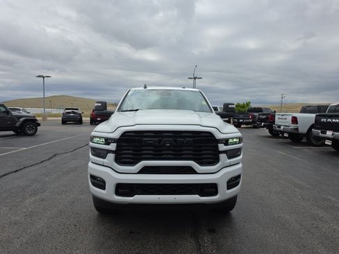 New 2026 RAM 2500 Big Horn AWD/4WD image 2