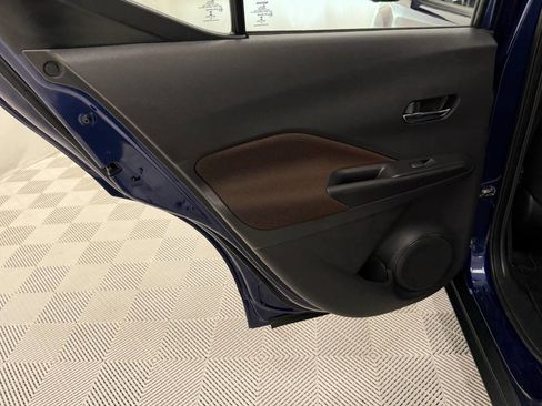 Used 2020 Nissan Kicks SR image 27