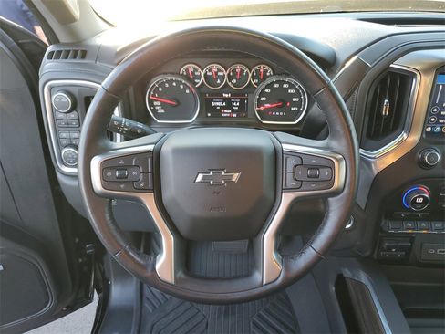 Used 2021 Chevrolet Silverado 1500 LT Trail Boss w/ Convenience Package II image 24