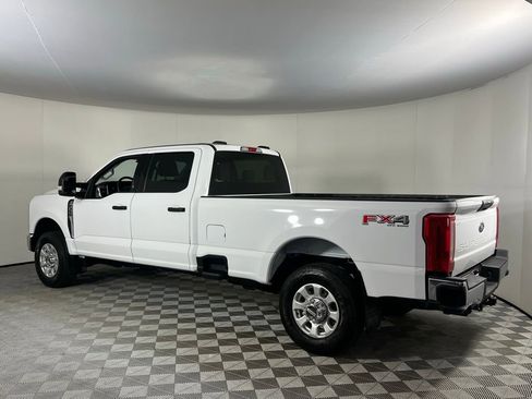 Used 2024 Ford F350 XLT w/ FX4 Off-Road Package image 9