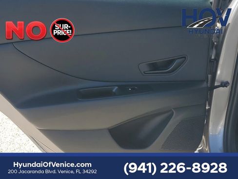 Certified 2025 Hyundai Elantra Sport FWD image 15