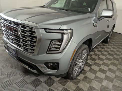New 2026 GMC Yukon Denali AWD/4WD image 12