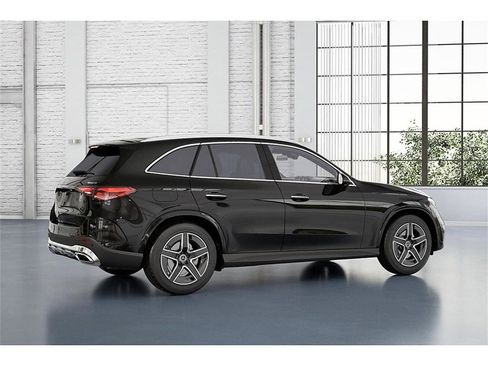 New 2026 Mercedes-Benz GLC 300 4MATIC image 19