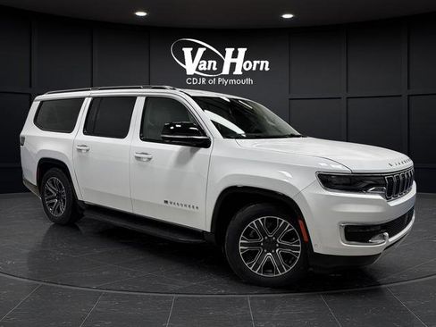 Used 2024 Jeep Wagoneer L Series II w/ Convenience Group I image 43