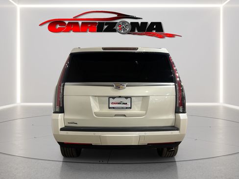 Used 2015 Cadillac Escalade Premium RWD image 8