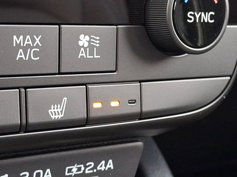 New 2026 Subaru Outback Premium image 16