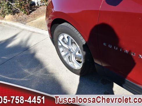 Used 2020 Chevrolet Equinox LT image 16