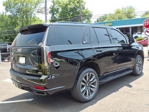 Used 2021 Cadillac Escalade Sport AWD/4WD image 6