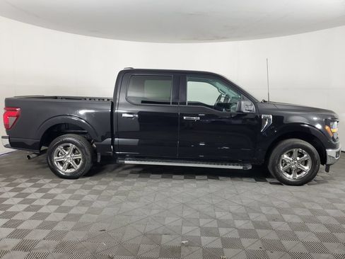 Used 2025 Ford F150 XLT w/ Equipment Group 301A Standard RWD image 3