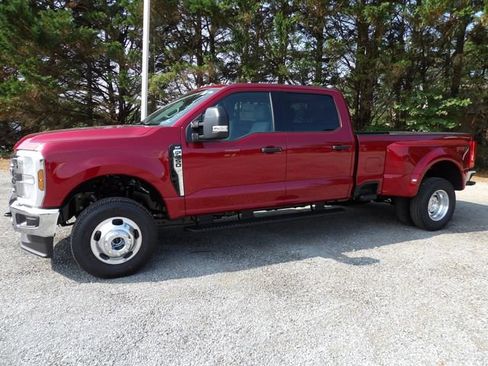 New 2026 Ford F350 XLT AWD/4WD image 1